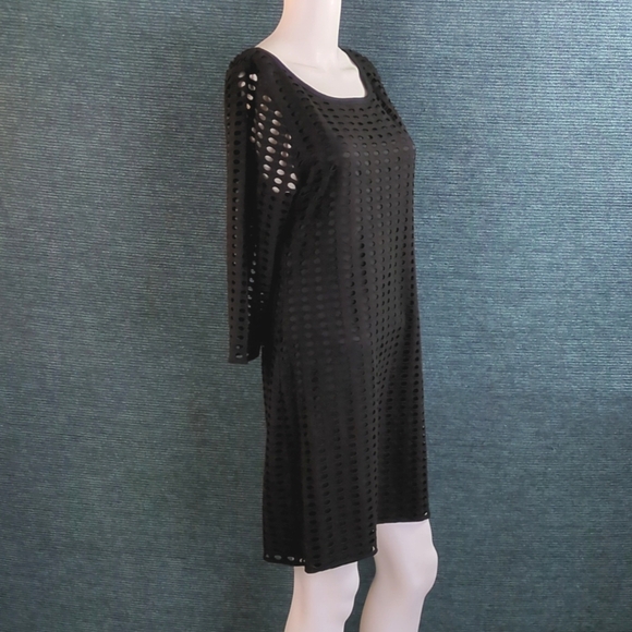 Express Cut Out "Fishnet" Dress - Picture 8 of 17
